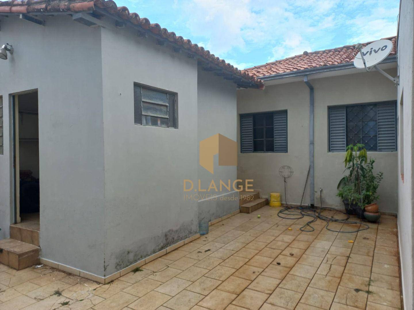 Casa à venda e aluguel com 3 quartos, 226m² - Foto 15