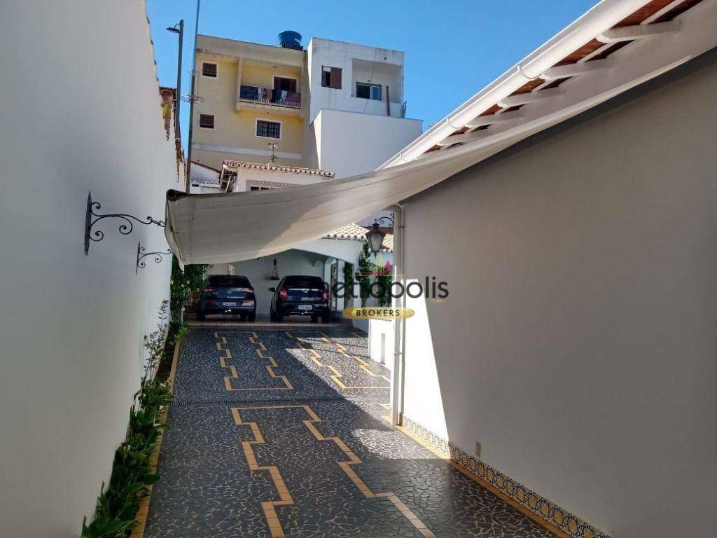 Casa à venda com 3 quartos, 249m² - Foto 18