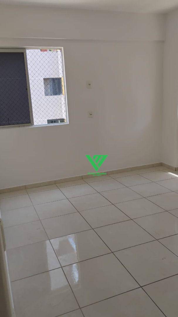 Apartamento à venda com 3 quartos, 124m² - Foto 8