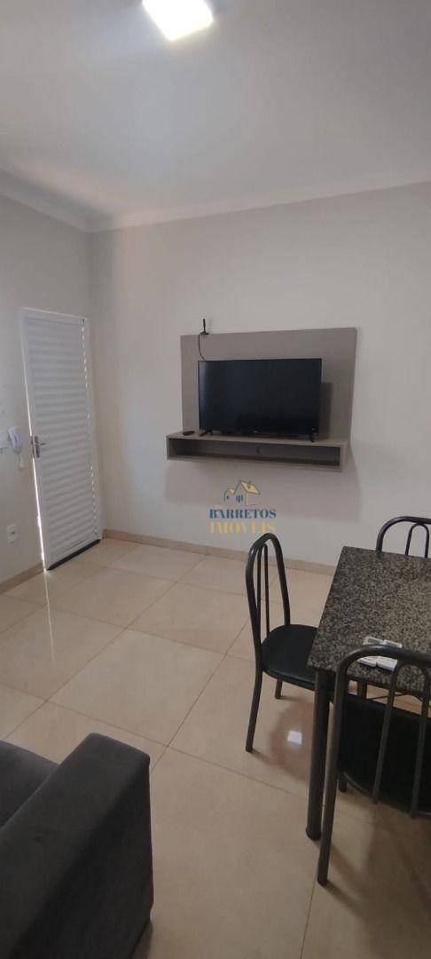 Apartamento para alugar com 2 quartos, 55m² - Foto 7