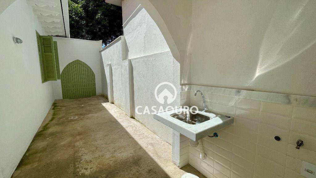 Casa à venda com 2 quartos, 165m² - Foto 33