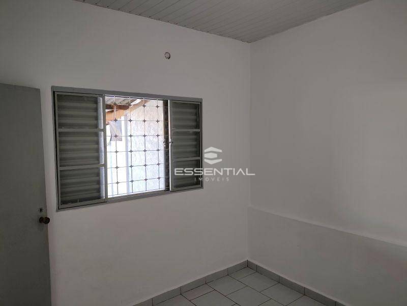 Casa para alugar com 2 quartos, 120m² - Foto 20