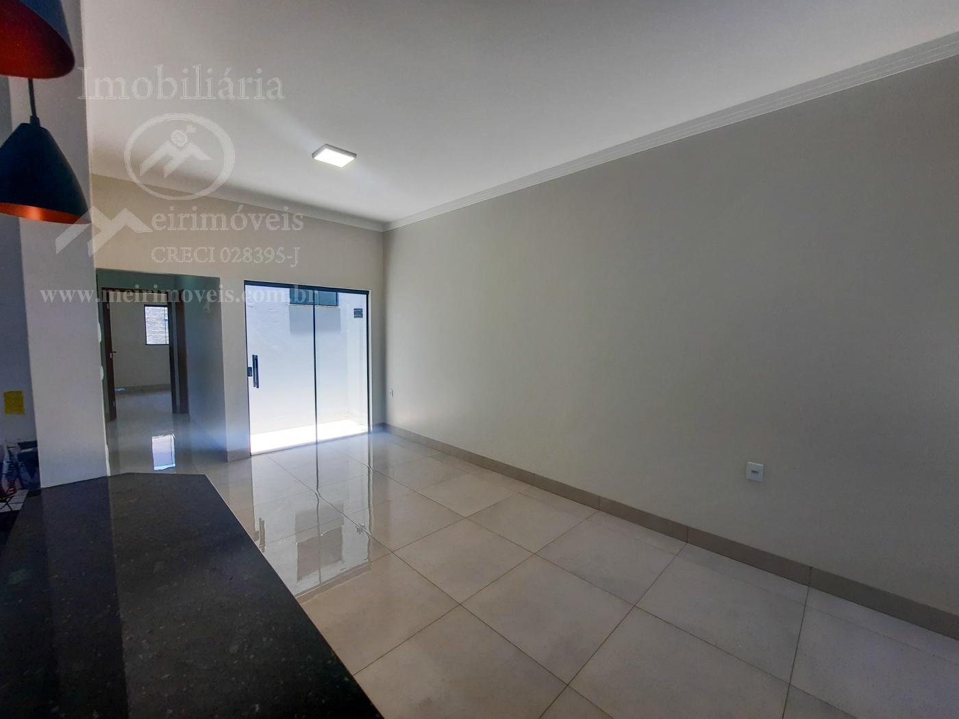 Casa à venda com 3 quartos, 200m² - Foto 4