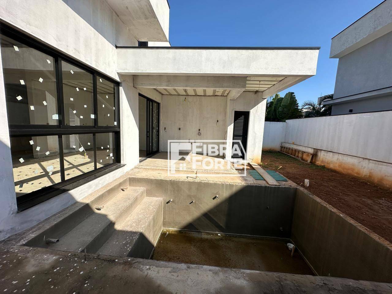 Casa de Condomínio à venda com 3 quartos, 202m² - Foto 17