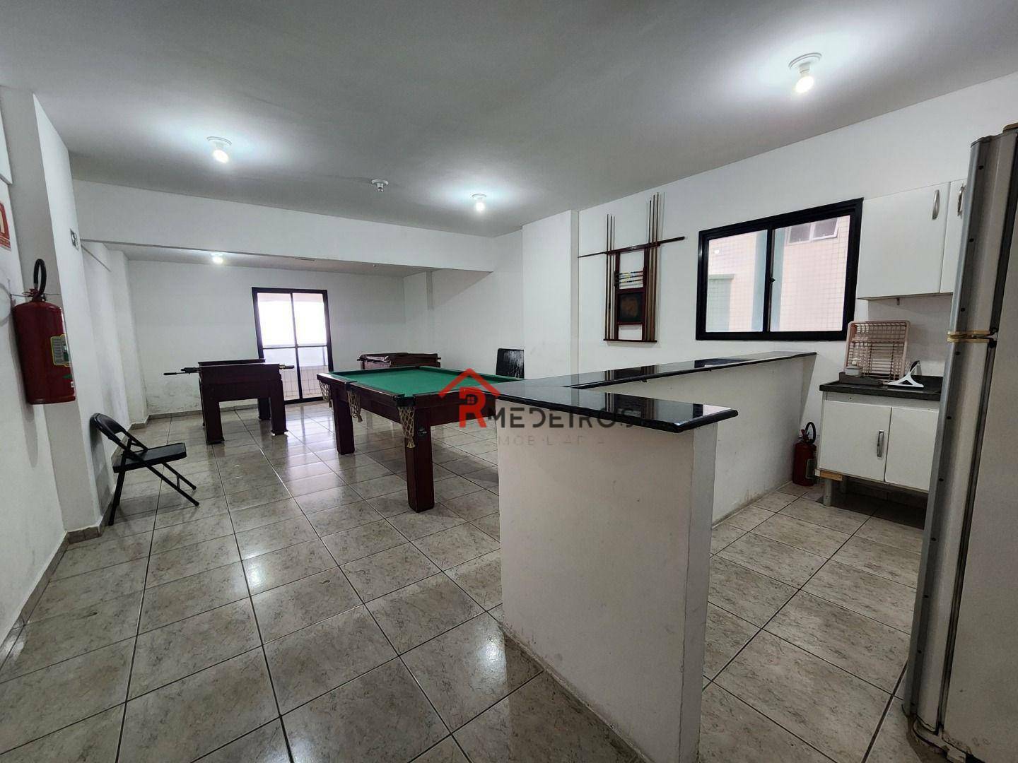 Apartamento à venda com 1 quarto, 50m² - Foto 17