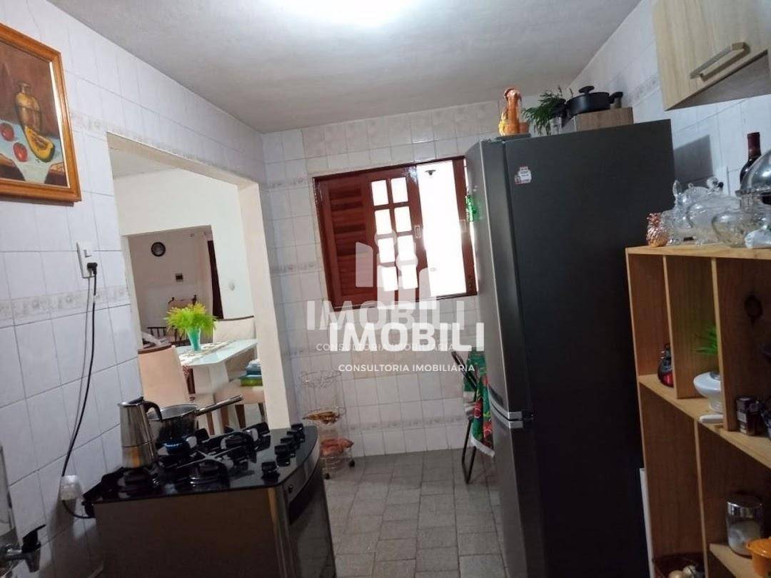 Casa à venda com 2 quartos, 200M2 - Foto 8