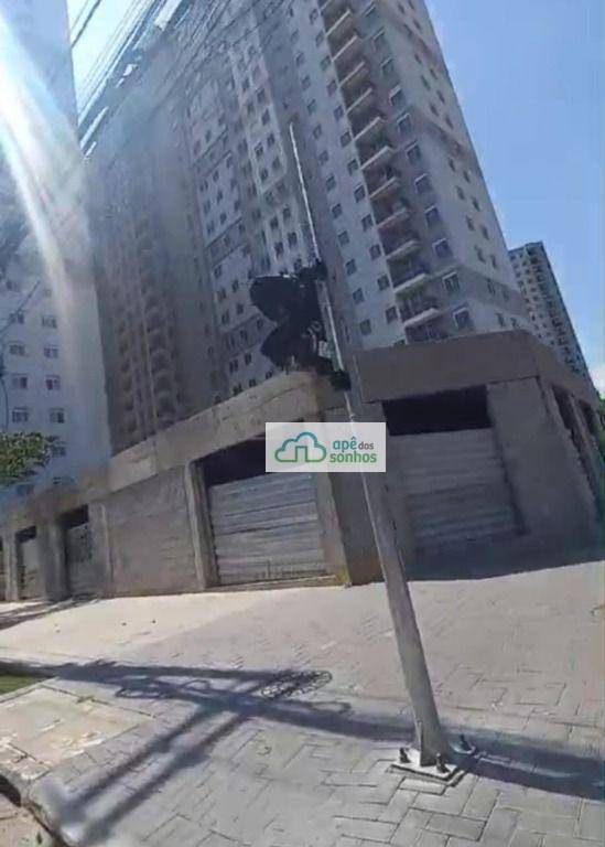 Apartamento à venda com 2 quartos, 40m² - Foto 27