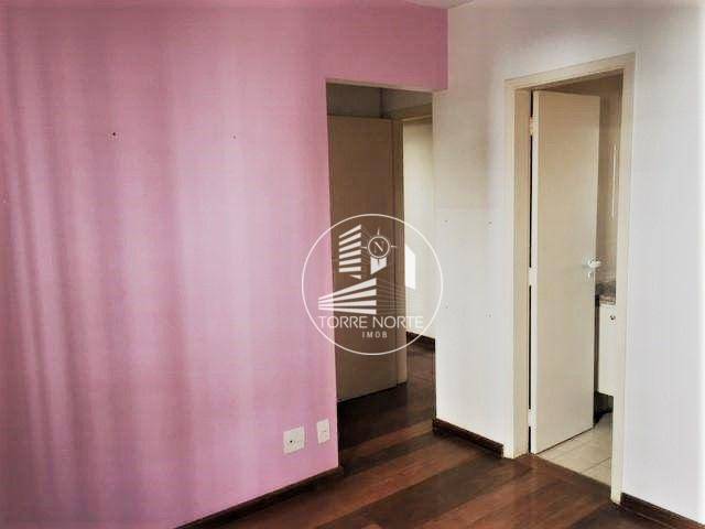 Apartamento à venda com 4 quartos, 140m² - Foto 8