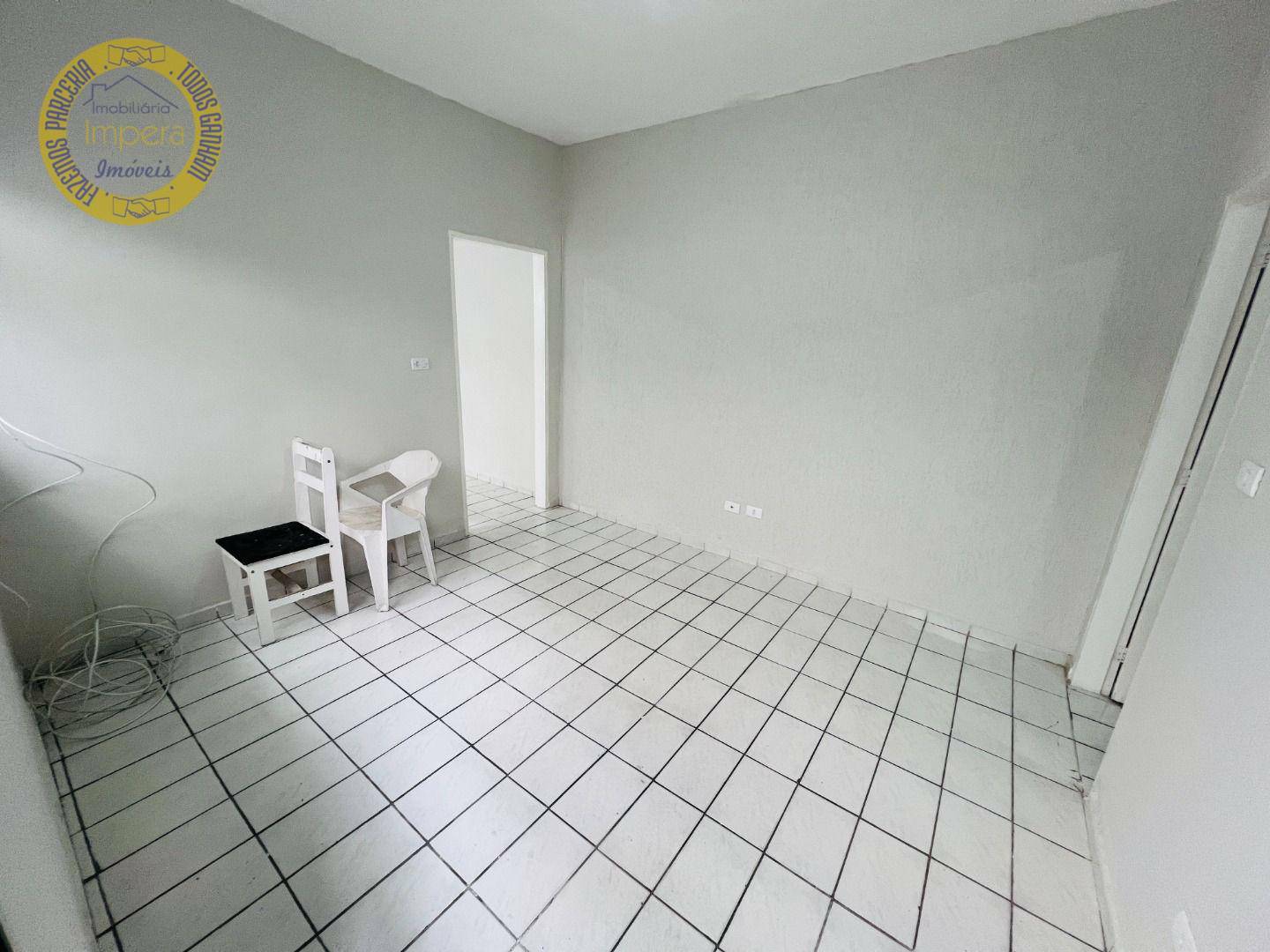 Casa para alugar com 2 quartos, 59m² - Foto 10