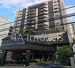 Apartamento à venda com 3 quartos, 140m² - Foto 1