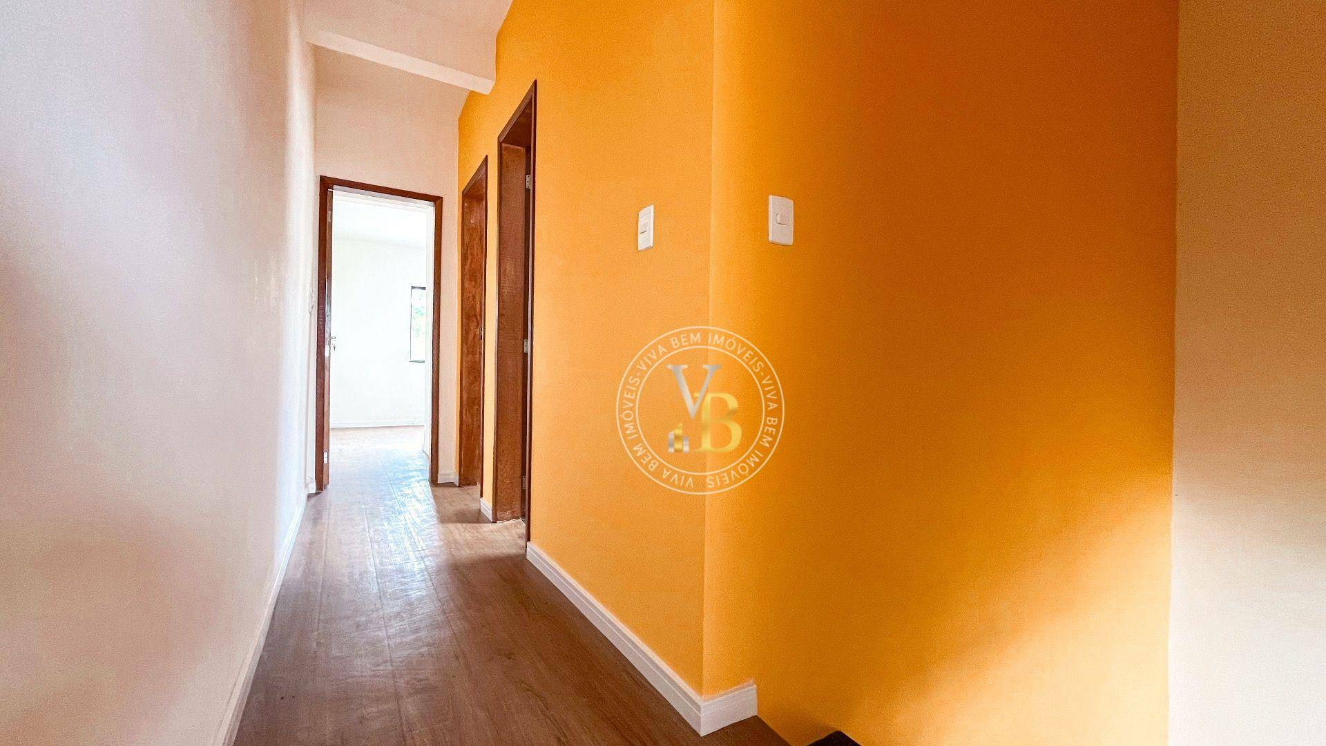 Casa à venda com 3 quartos, 90m² - Foto 13