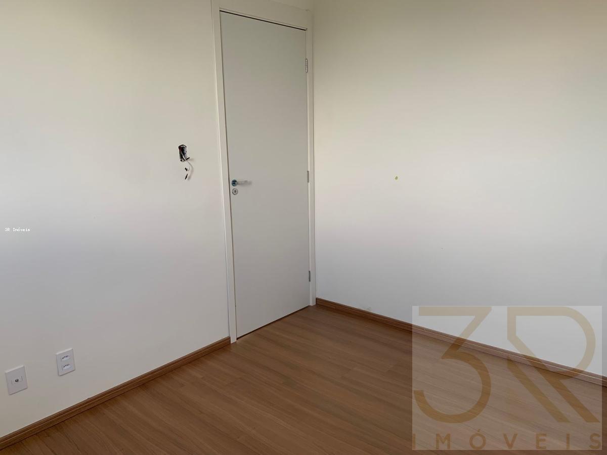 Apartamento à venda com 2 quartos - Foto 3