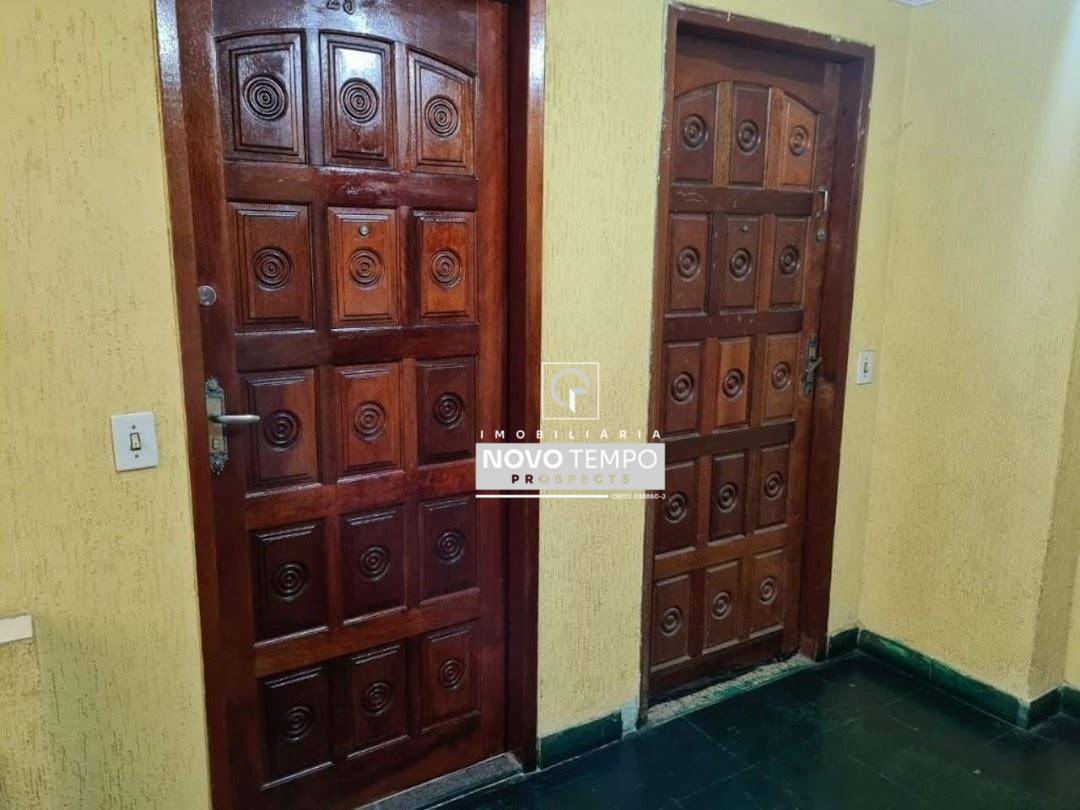 Apartamento à venda com 1 quarto, 50m² - Foto 5