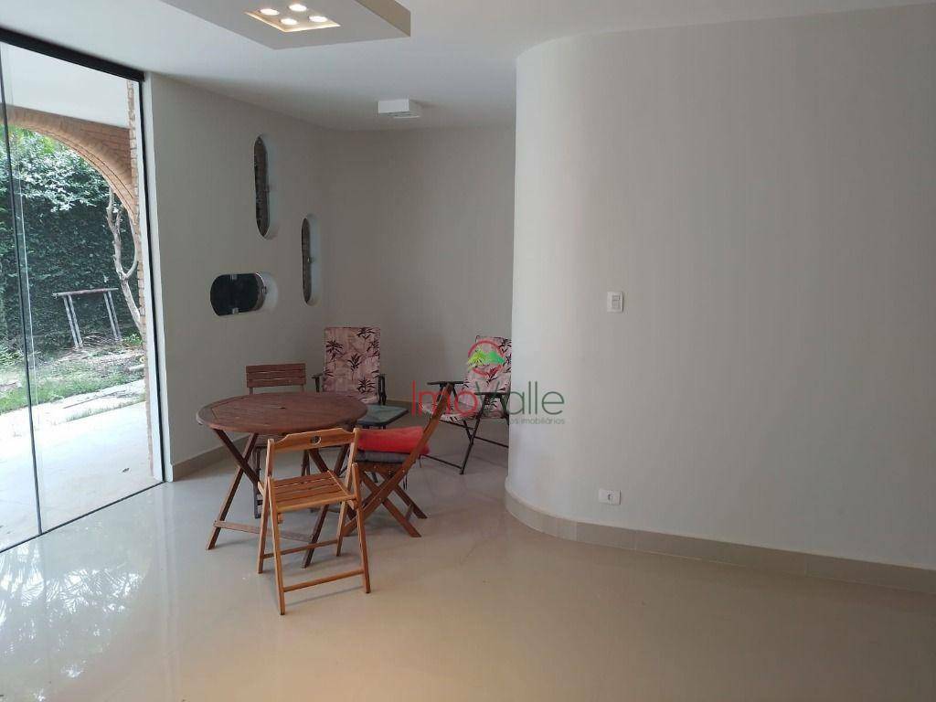 Casa de Condomínio à venda com 4 quartos, 370m² - Foto 6