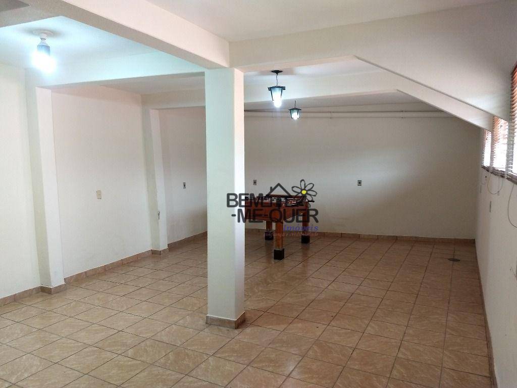 Sobrado à venda com 3 quartos, 247m² - Foto 8