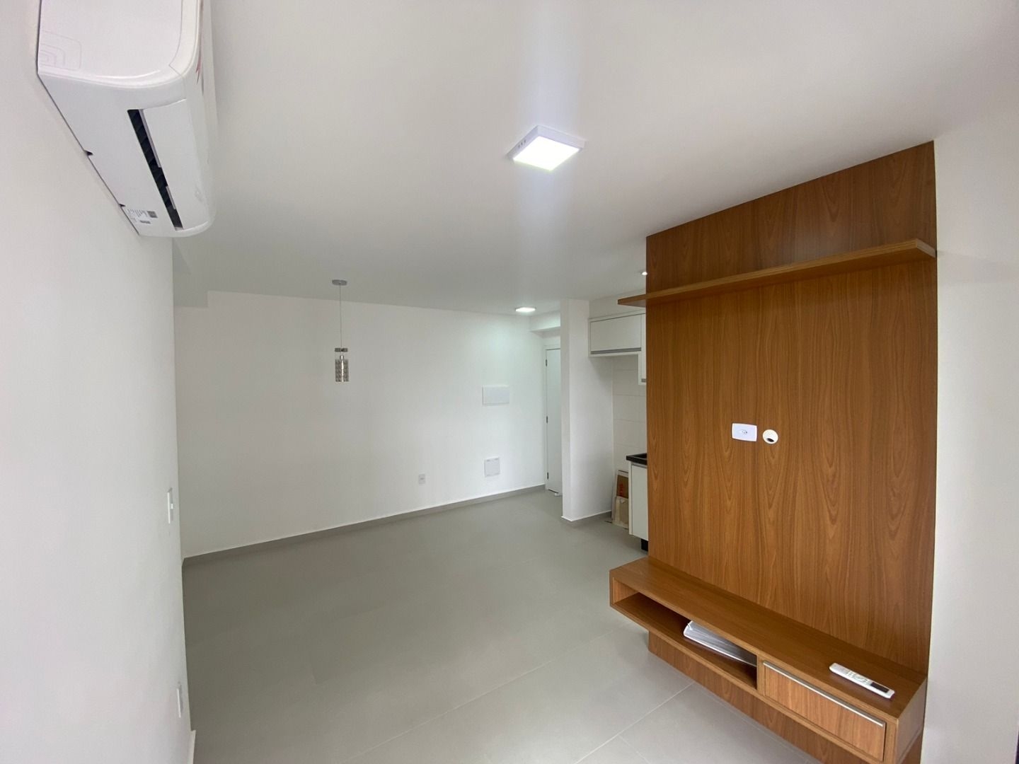 Apartamento para alugar com 3 quartos, 69m² - Foto 3