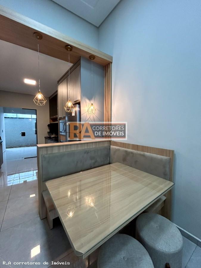 Casa à venda com 3 quartos, 126m² - Foto 7