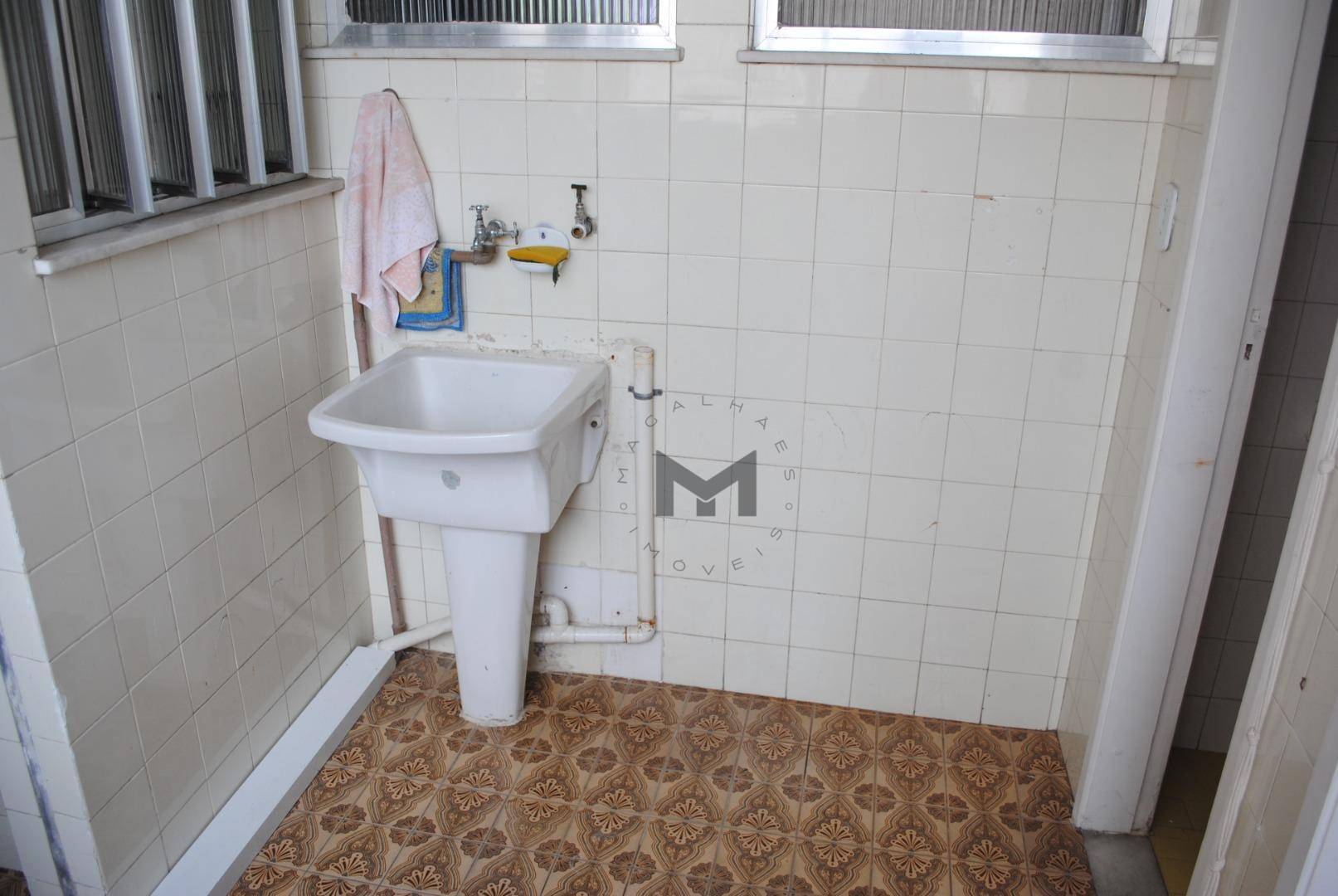 Apartamento à venda com 3 quartos, 113m² - Foto 13