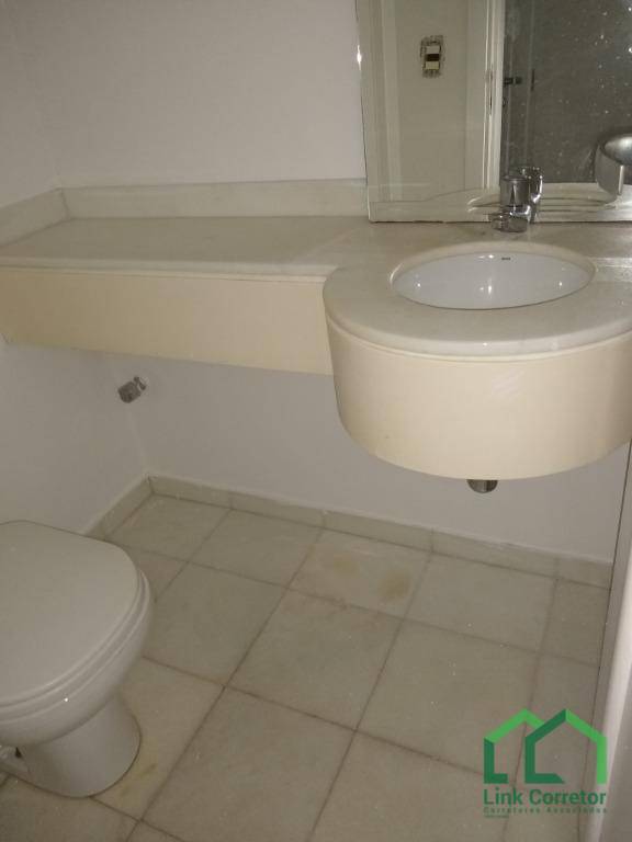 Apartamento à venda com 2 quartos, 70m² - Foto 9