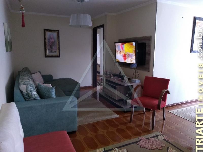 Apartamento à venda com 3 quartos, 76m² - Foto 1