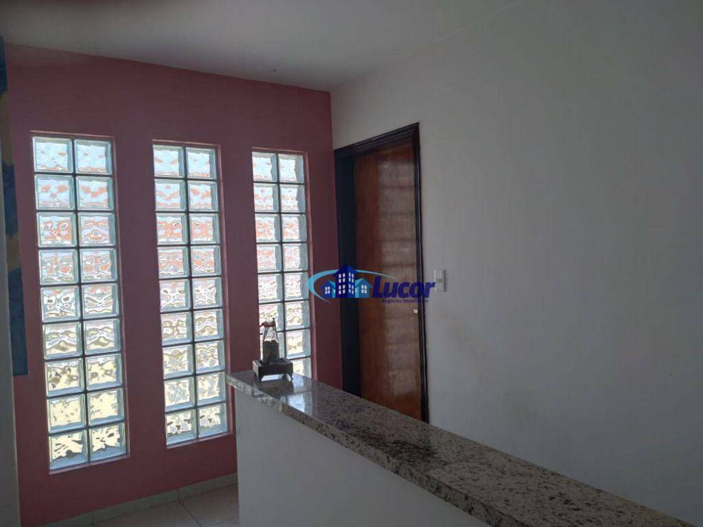 Sobrado à venda com 3 quartos, 200m² - Foto 24