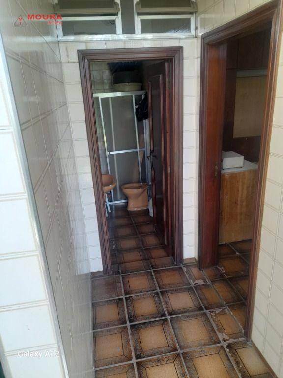 Sobrado à venda com 2 quartos, 400m² - Foto 25