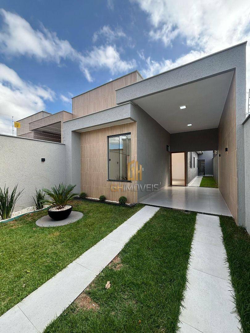 Casa à venda com 3 quartos, 121m² - Foto 2