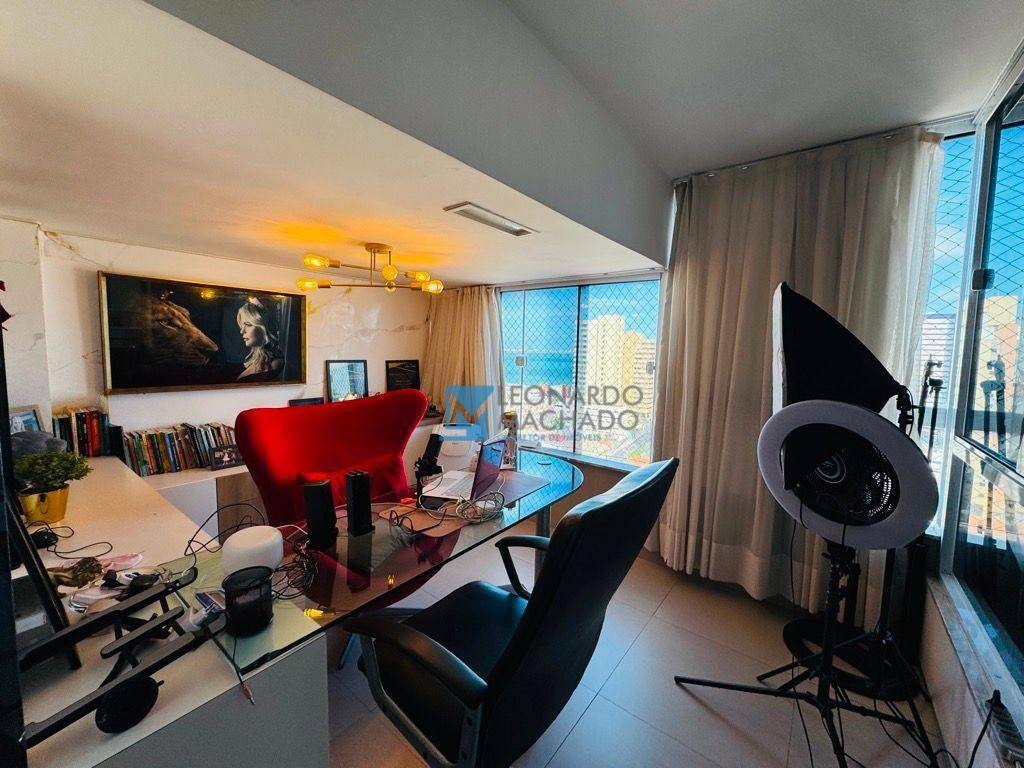 Apartamento à venda com 3 quartos, 179m² - Foto 6