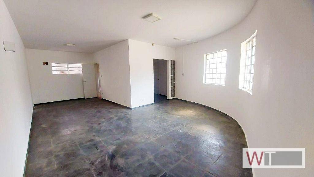 Casa para alugar com 3 quartos, 120m² - Foto 8