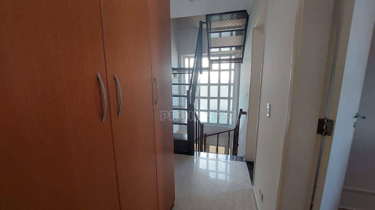 Casa de Condomínio à venda com 3 quartos, 210m² - Foto 12