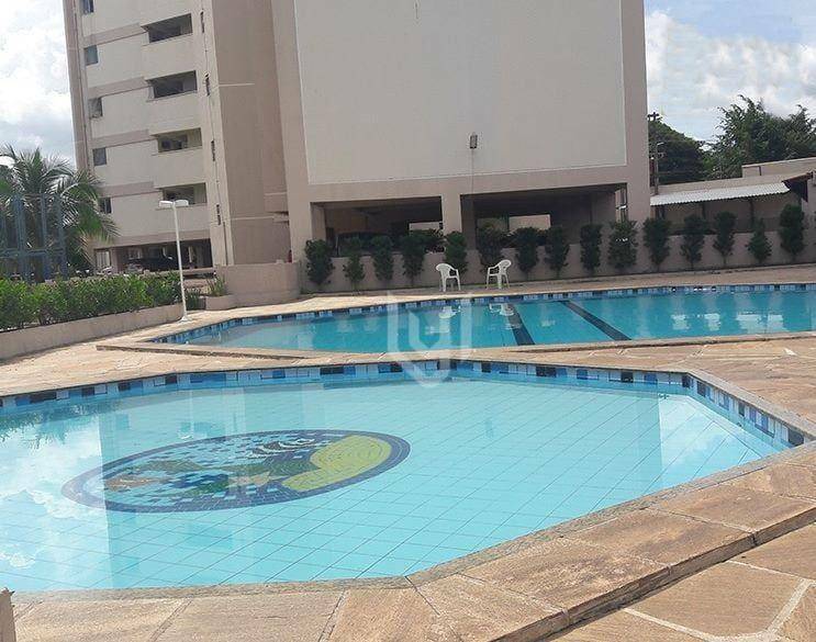 Apartamento à venda com 2 quartos, 135m² - Foto 3