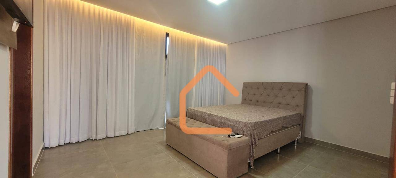 Casa, 3 quartos, 296 m² - Foto 14