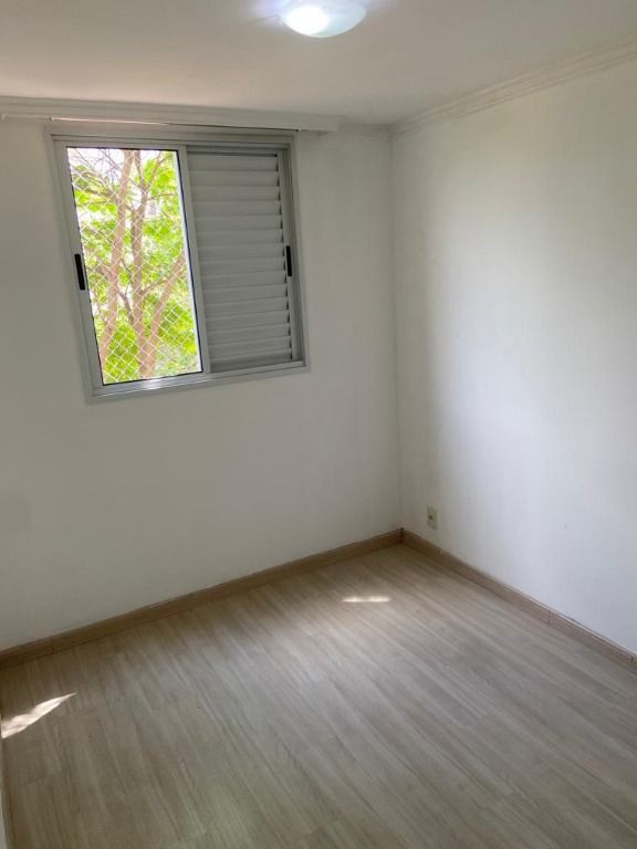 Apartamento para alugar com 2 quartos, 44m² - Foto 8