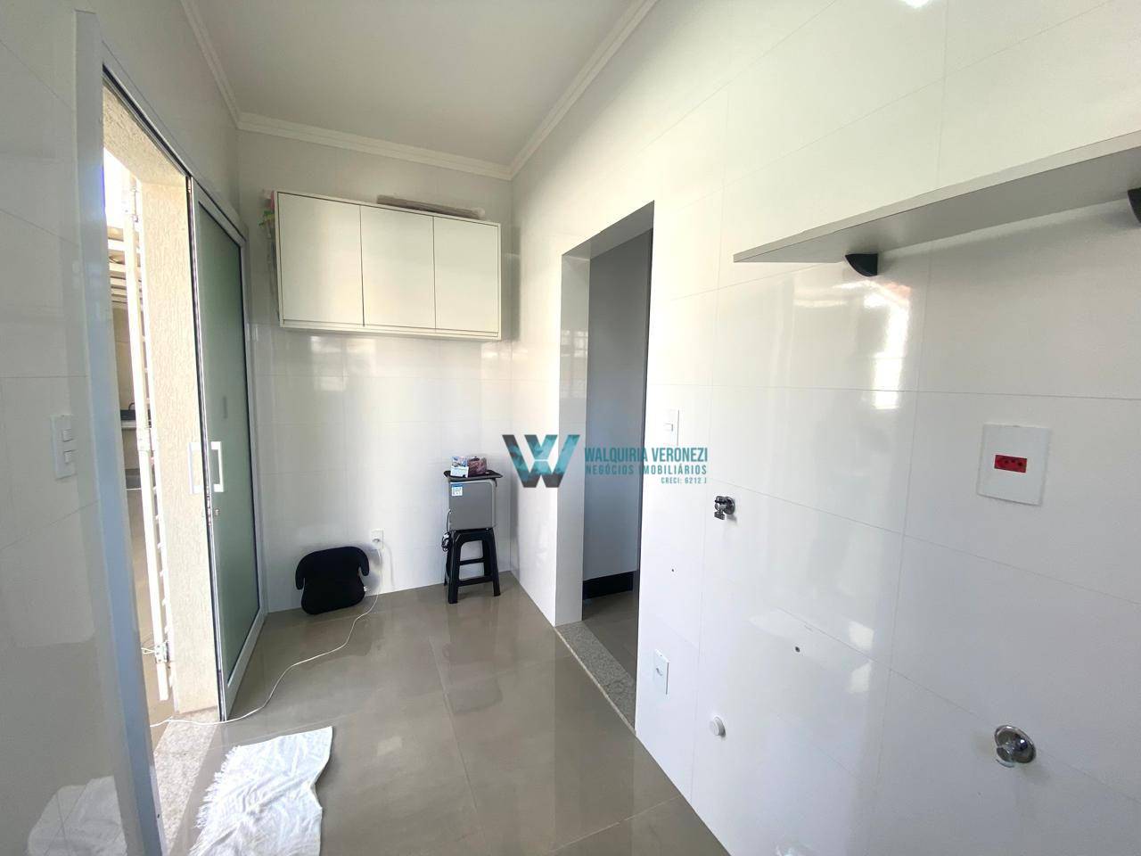 Casa à venda com 3 quartos, 260m² - Foto 17