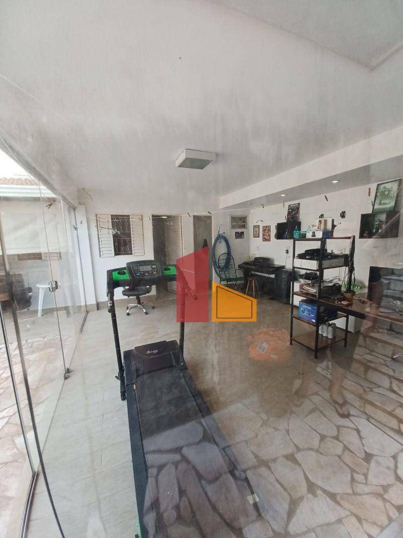 Casa à venda com 3 quartos, 183m² - Foto 10