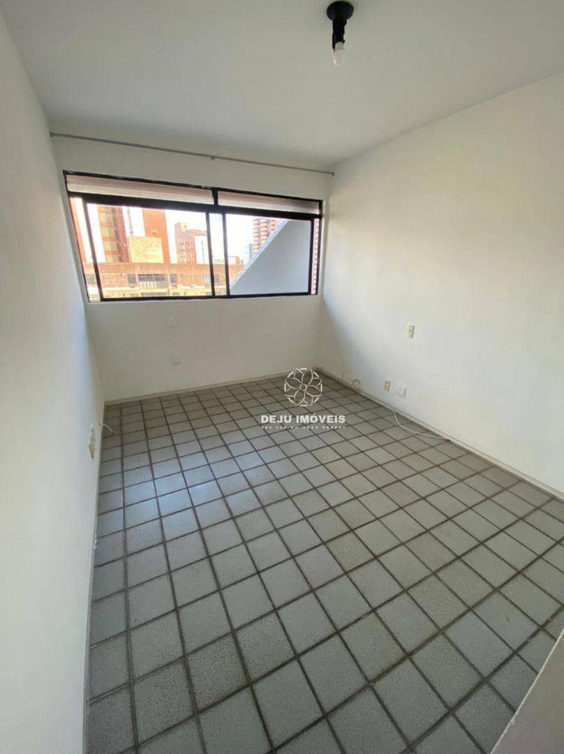 Apartamento para alugar com 3 quartos, 145m² - Foto 41