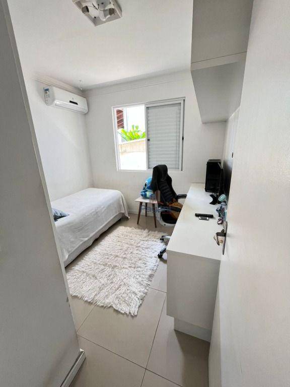 Casa à venda com 3 quartos, 257m² - Foto 20