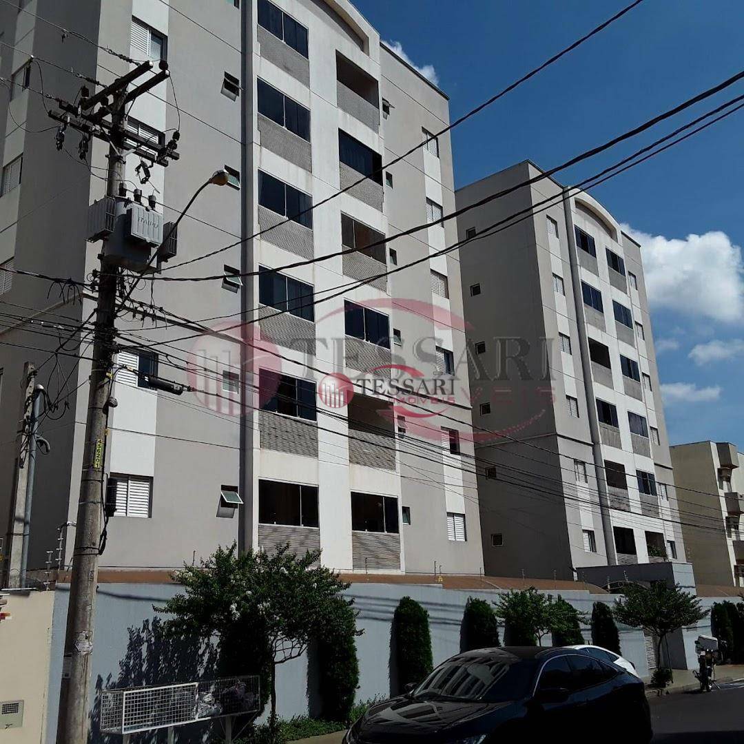 Apartamento à venda com 3 quartos, 88m² - Foto 1