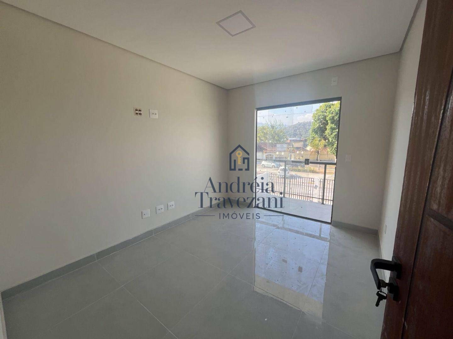 Casa à venda com 2 quartos, 80m² - Foto 11