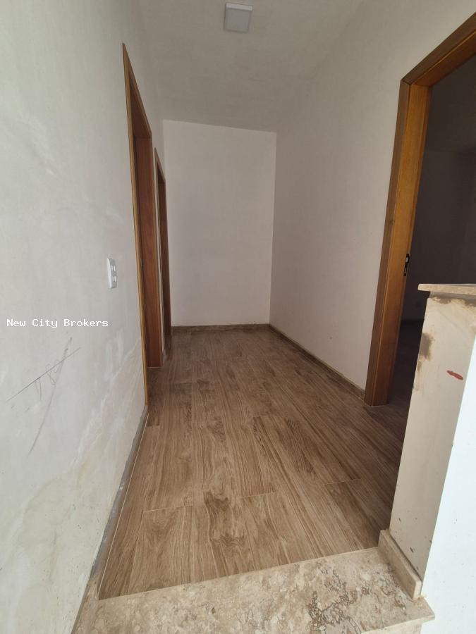 Sobrado à venda com 3 quartos, 300m² - Foto 12