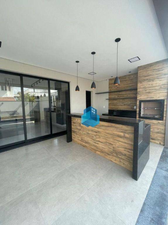 Casa à venda com 4 quartos, 330m² - Foto 21