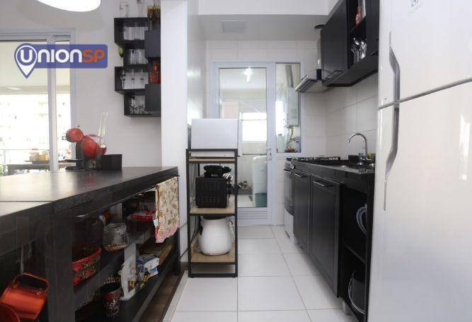 Apartamento à venda com 2 quartos, 100m² - Foto 11