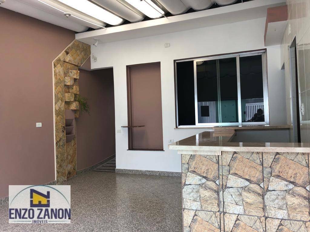 Casa para alugar com 3 quartos, 242m² - Foto 19