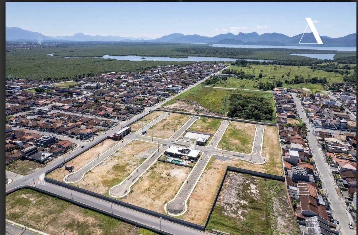 Loteamento e Condomínio, 200 m² - Foto 1