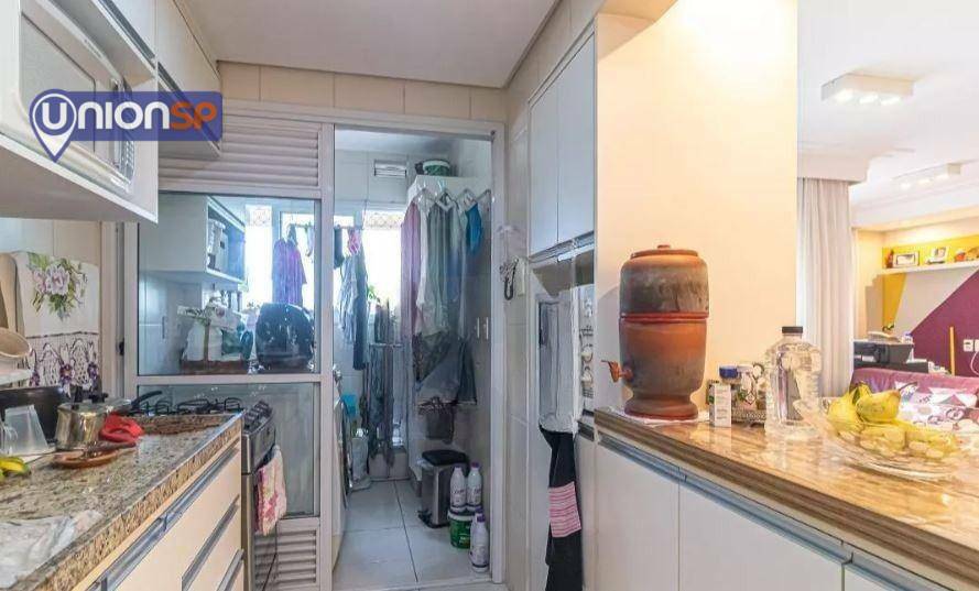 Apartamento à venda com 3 quartos, 70m² - Foto 9