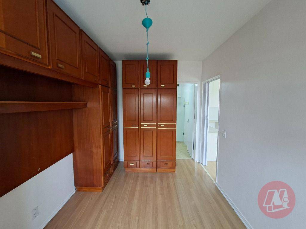 Apartamento para alugar com 1 quarto, 50m² - Foto 13