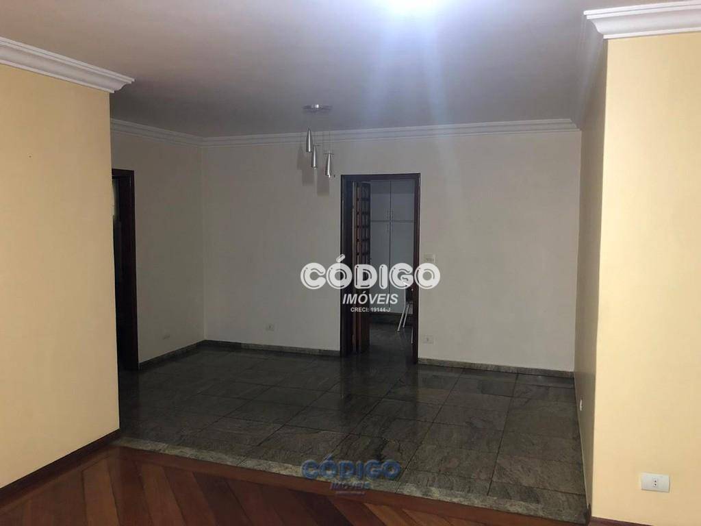 Apartamento à venda com 3 quartos, 146m² - Foto 4