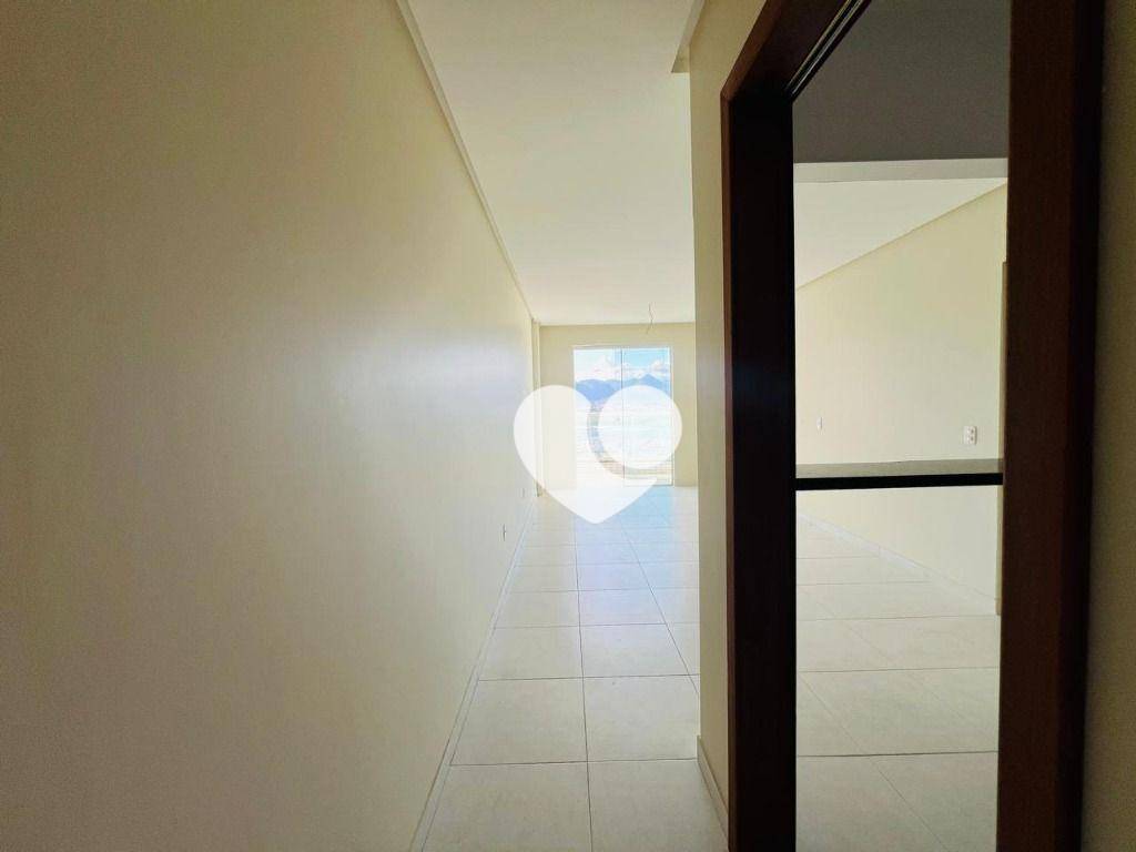 Apartamento à venda com 2 quartos, 76m² - Foto 2