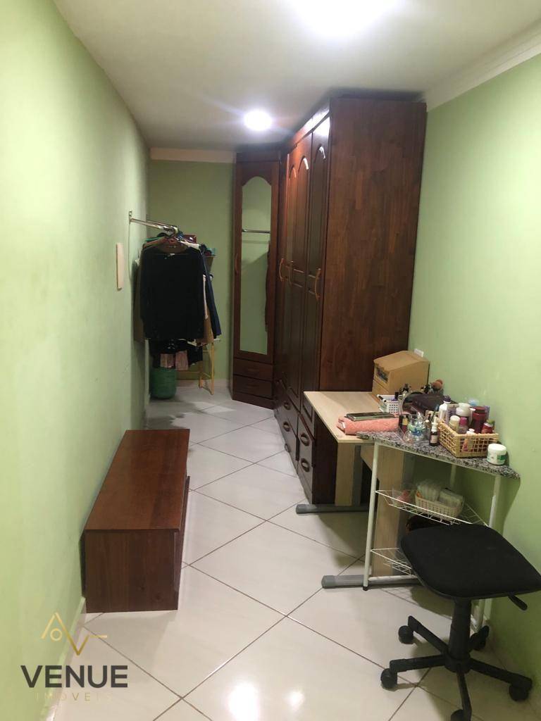 Sobrado à venda com 5 quartos, 240m² - Foto 15