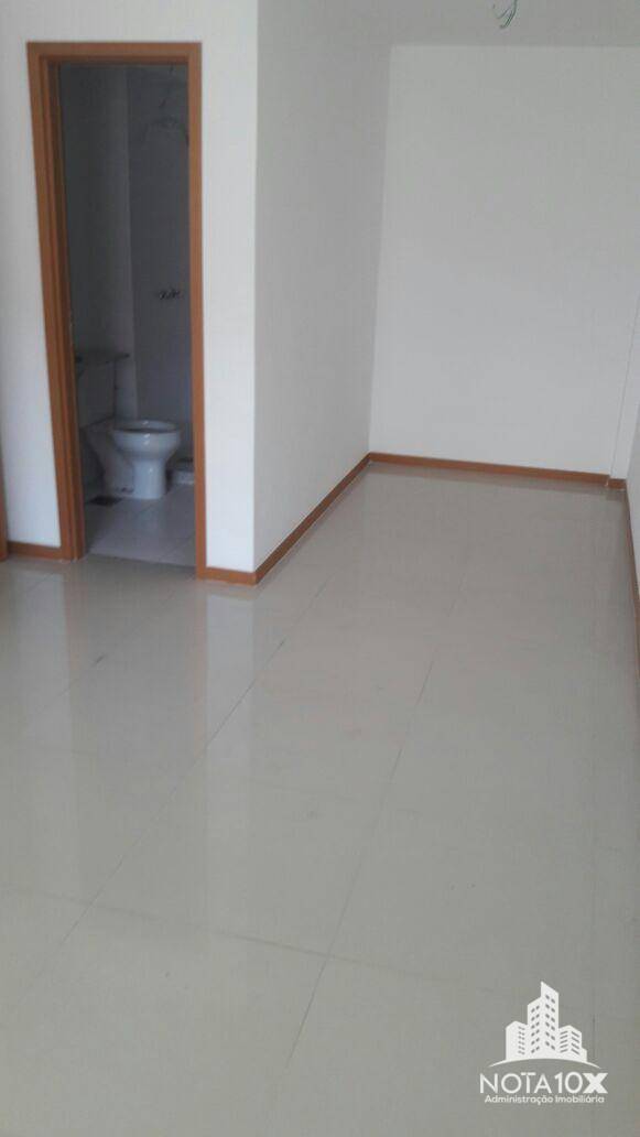 Apartamento à venda com 2 quartos, 81m² - Foto 9